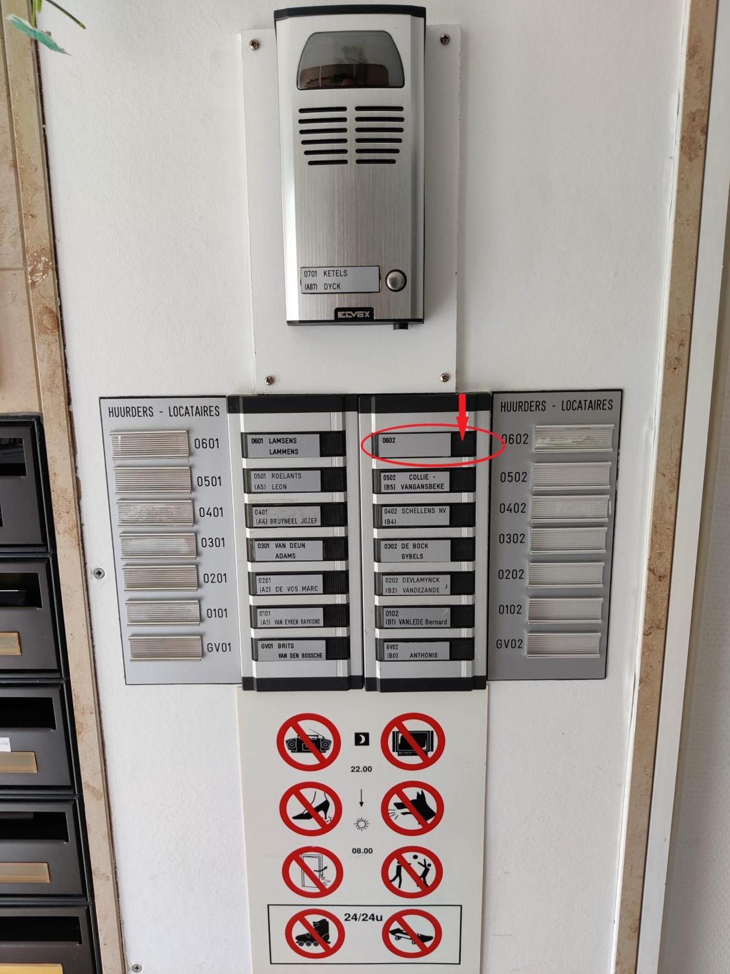 Recent Vernieuwd Appartement Met Zeezicht En Een Gratis Parkeerplaats Коксейде Екстериор снимка