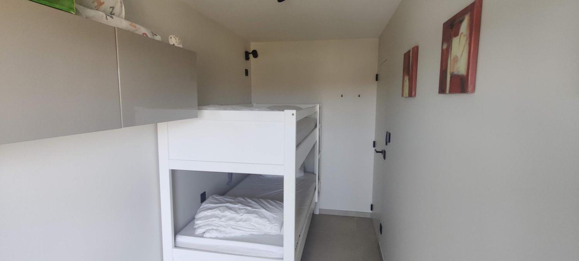 Recent Vernieuwd Appartement Met Zeezicht En Een Gratis Parkeerplaats Коксейде Екстериор снимка
