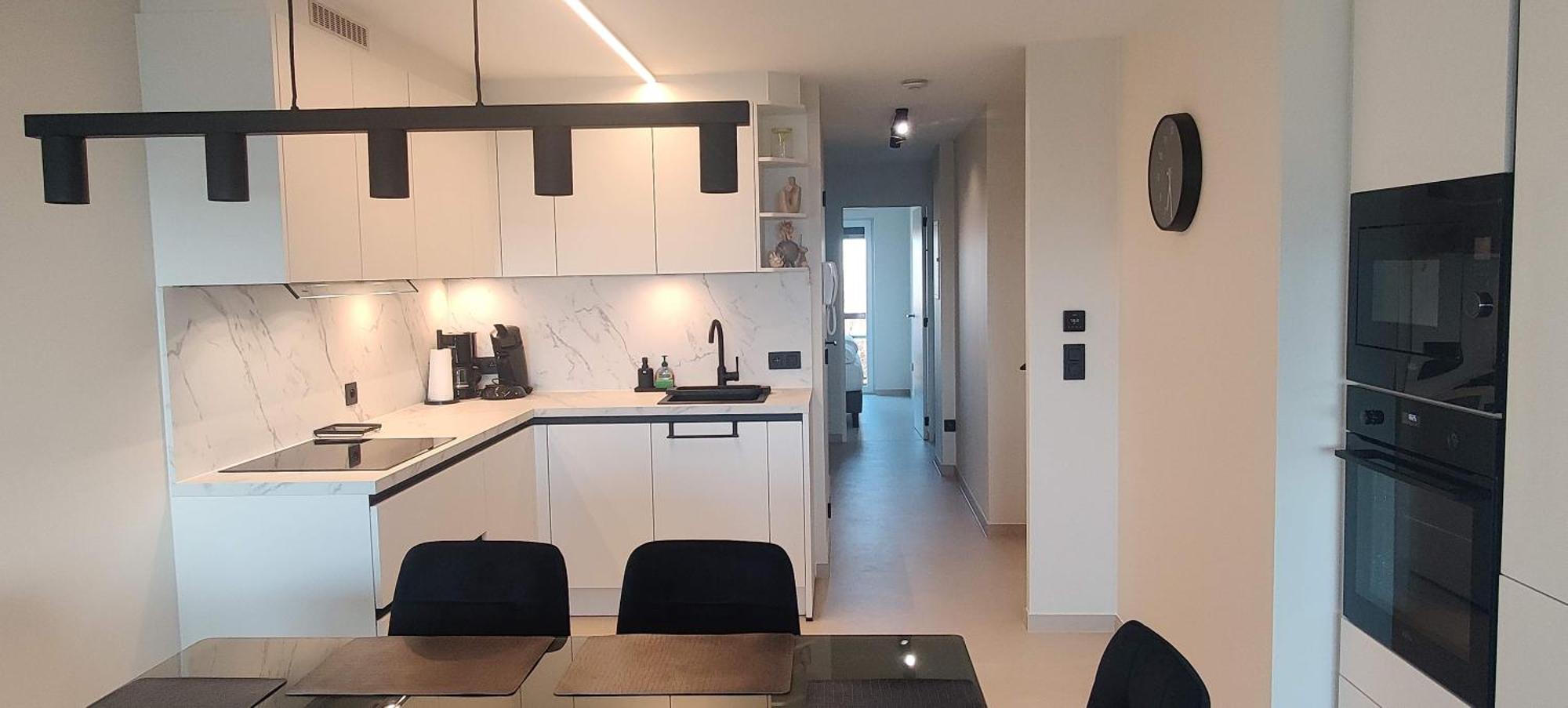 Recent Vernieuwd Appartement Met Zeezicht En Een Gratis Parkeerplaats Коксейде Екстериор снимка
