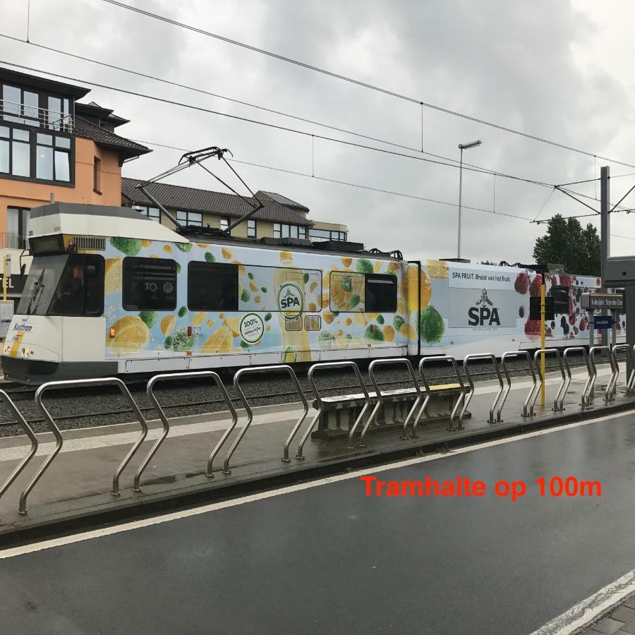 Recent Vernieuwd Appartement Met Zeezicht En Een Gratis Parkeerplaats Коксейде Екстериор снимка